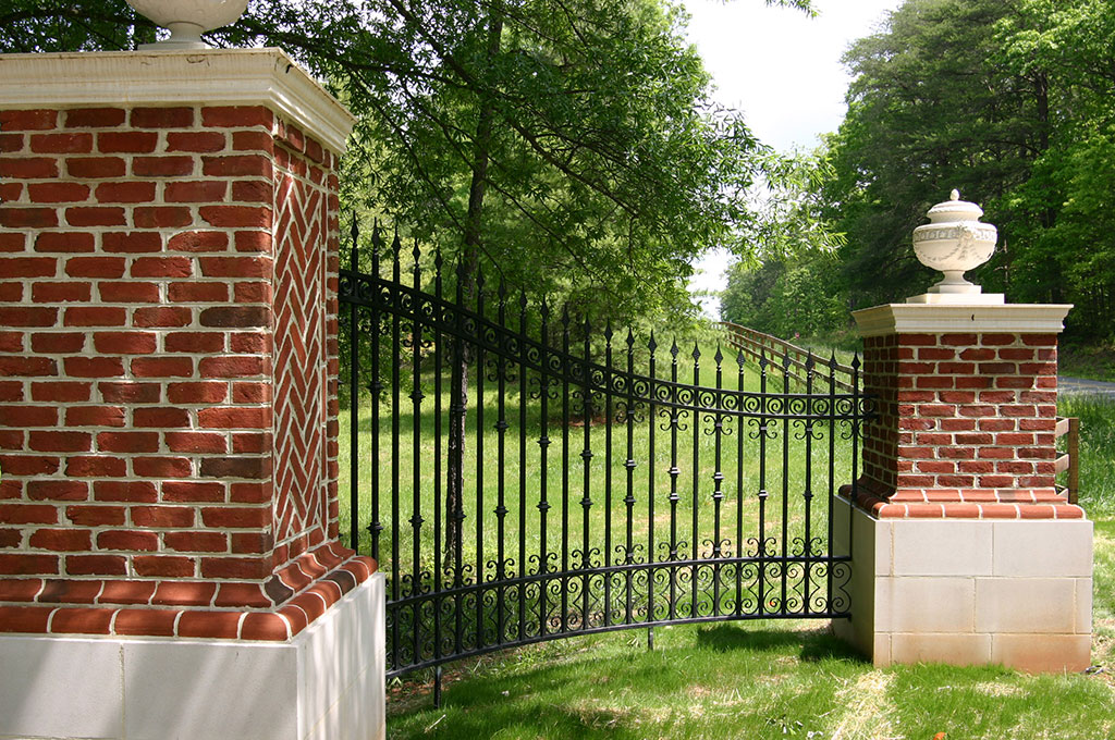 Prolinedf Wood Fence