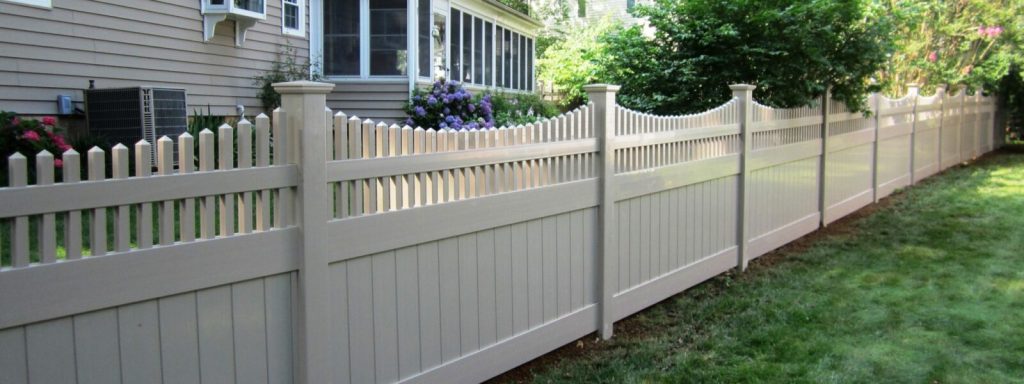 VINYL FENCE